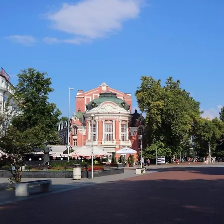 Astra Lejlighed Varna