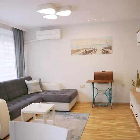 Lejlighed Astra Varna